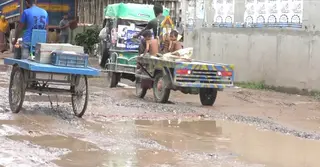 ধুলো আর কাদাজলে নাকাল চুয়াডাঙ্গার পৌরবাসী